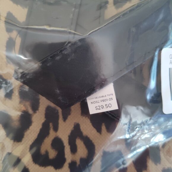 Chico's tan & black leopard print 15X20 tote bag - NWT - Picture 3 of 6